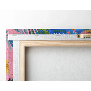 Cheetah Table - Elegance and Bright Colors