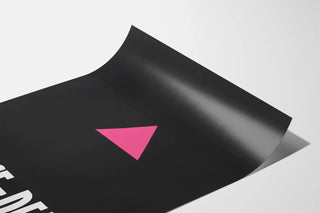Poster Silence = Death with pink triangle on black background